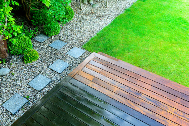 Best Pool Deck Cleaning  in Mayflower, AR